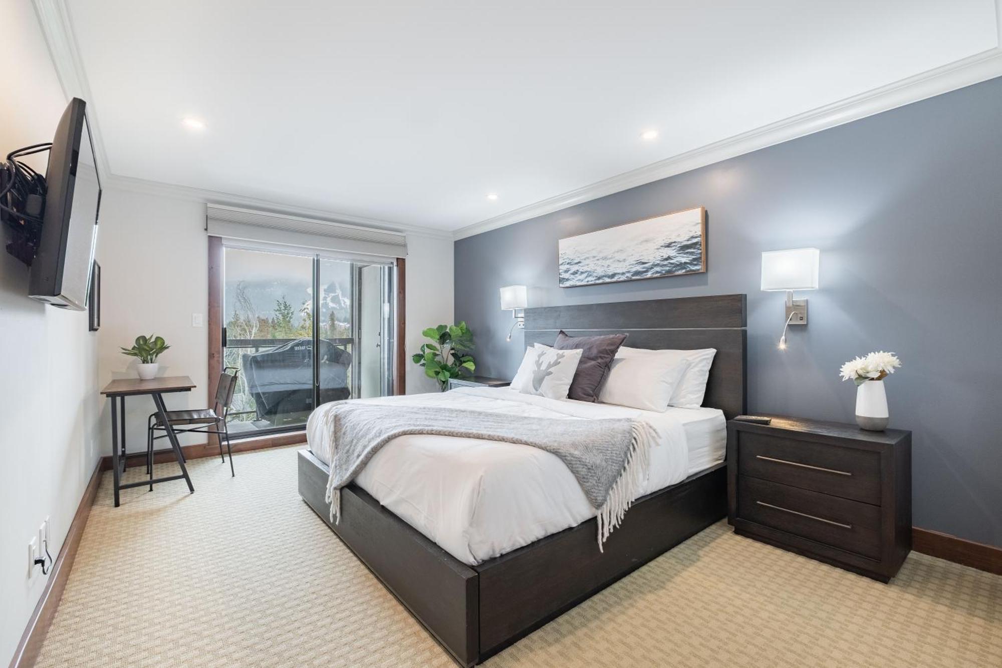 Greyhawk By Outpost Whistler Villa Ngoại thất bức ảnh