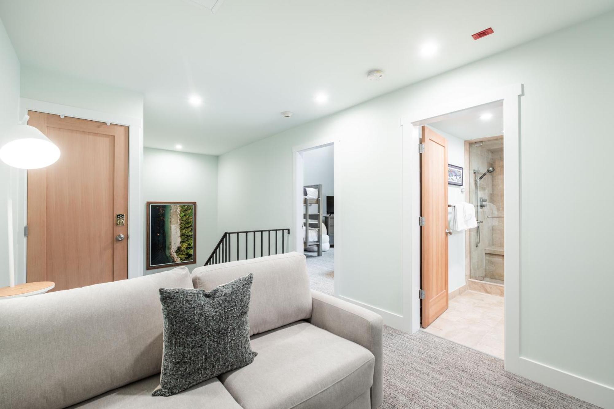 Greyhawk By Outpost Whistler Villa Ngoại thất bức ảnh