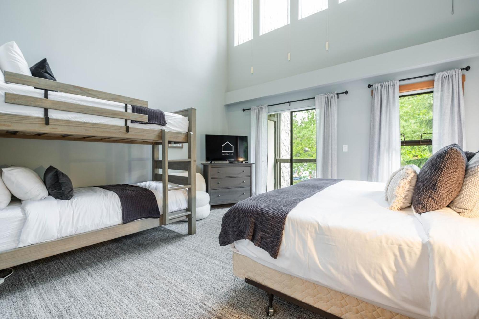 Greyhawk By Outpost Whistler Villa Ngoại thất bức ảnh