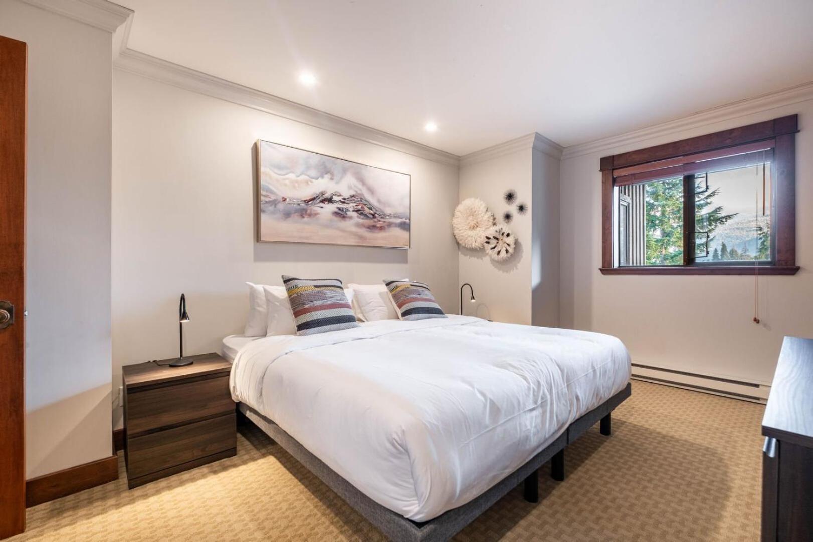 Greyhawk By Outpost Whistler Villa Ngoại thất bức ảnh